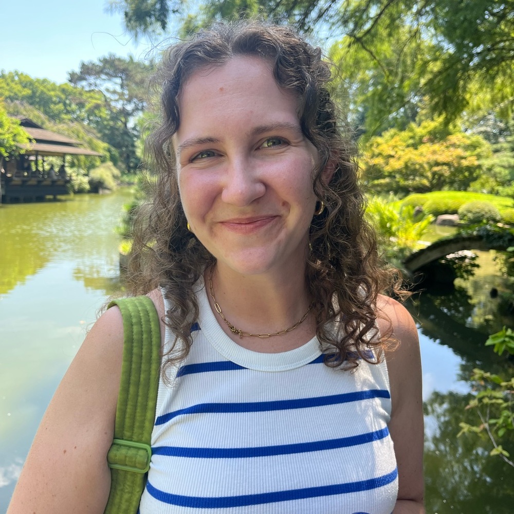 Meet your Posher, Madeline